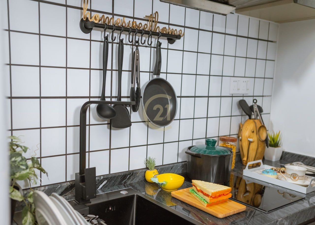 Spacious 2-BR Apartment for Rent in BKK1
