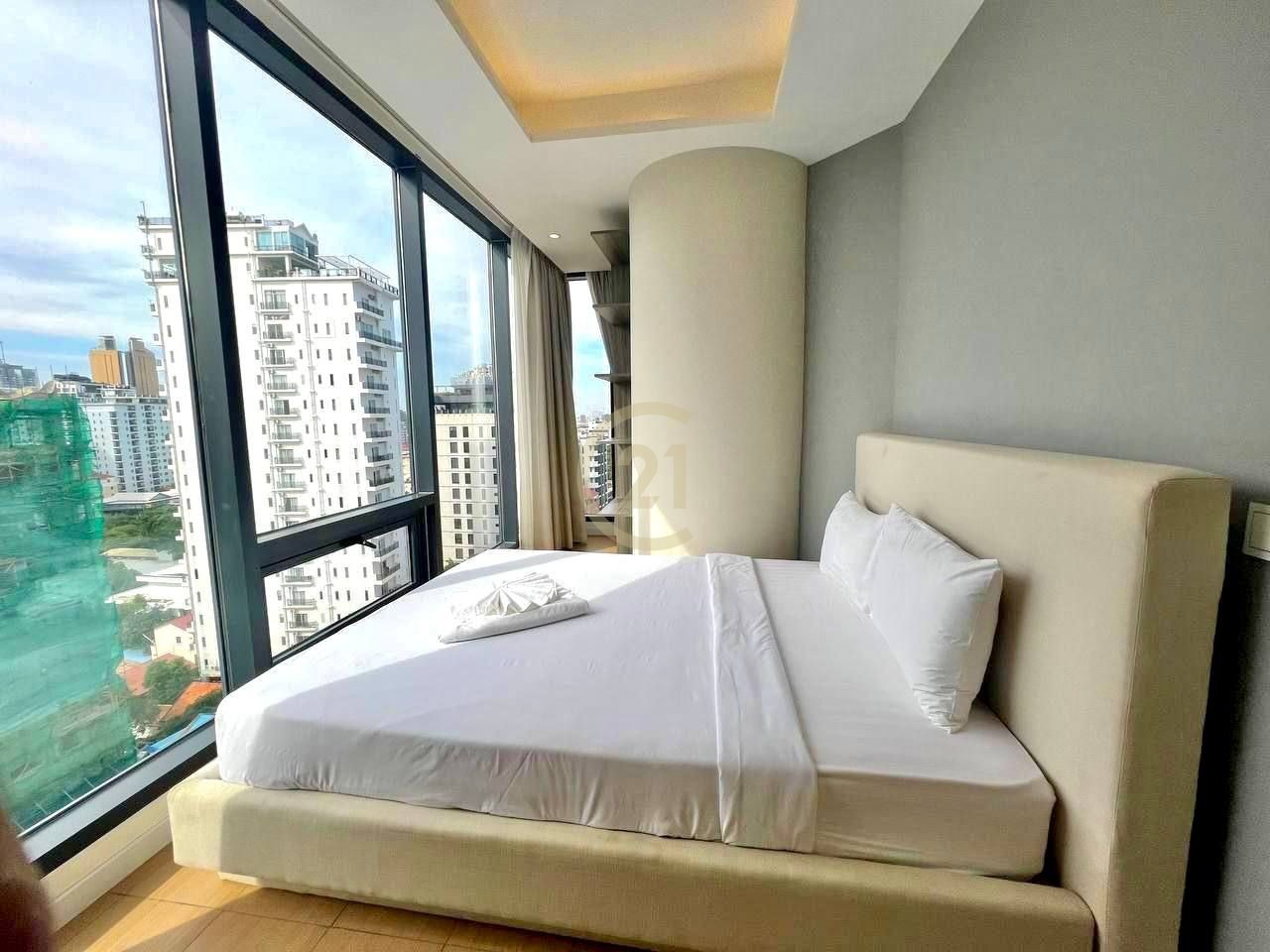 photo_7_2025-03-31_14-06-11 Luxury 3-Bedroom Apartment for Rent | 115sqm