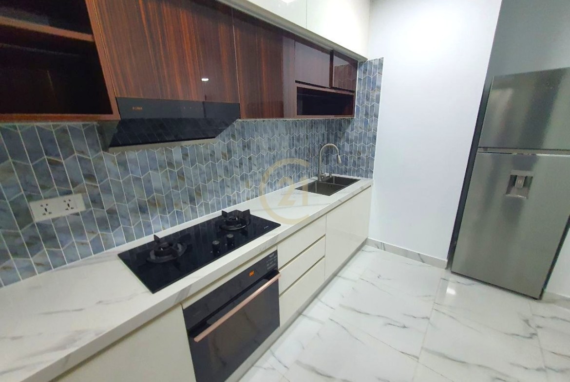 Brand New 2 Bedroom For Rent at Boeng Trabaek