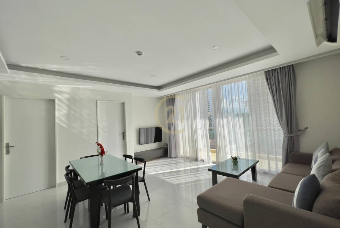 Luxury Two Bedroom For Rent At BKK1