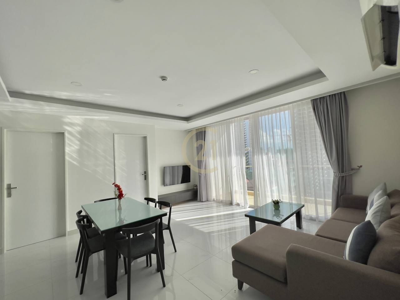 Luxury Two Bedroom For Rent At BKK1