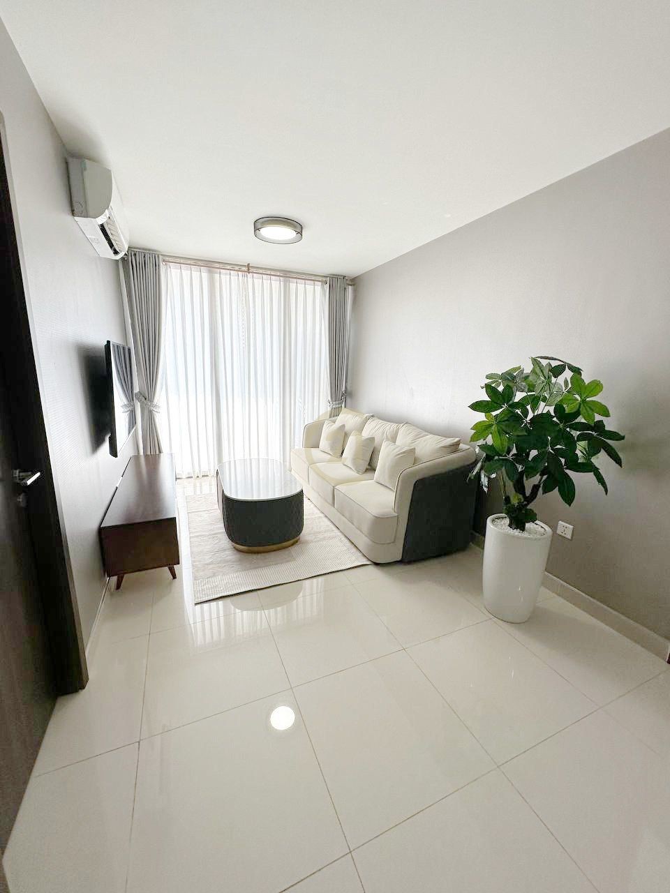 Stylish 3 Bedroom For Rent at Tonle Bassac