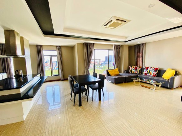 Luxury 4-Bedroom Penthouse for Rent at Psar Derm Tkov