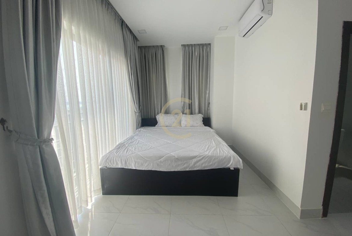 Cozy 1-Bedroom Apartment for Rent in Tonle Bassac