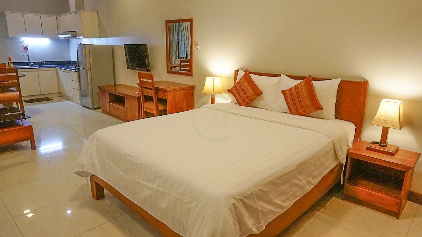 Spacious Studio Room with Balcony for Rent in TTP