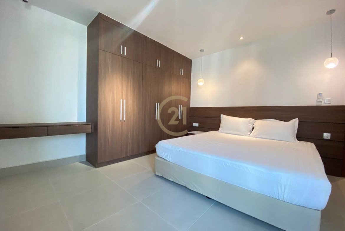 PREMIUM THREE BEDROOM FOR RENT