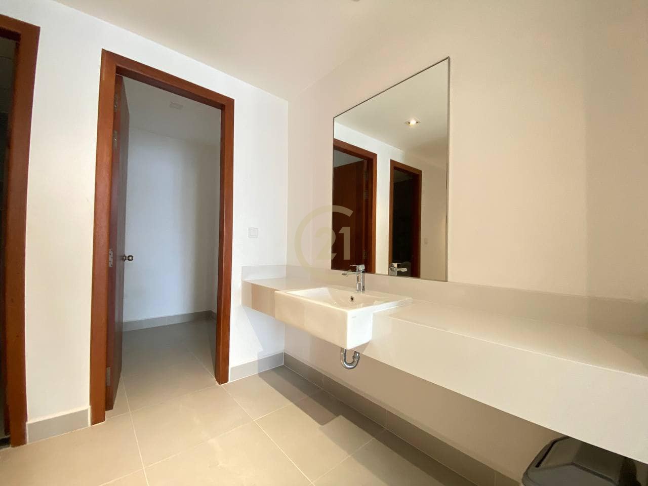 PREMIUM THREE BEDROOM FOR RENT