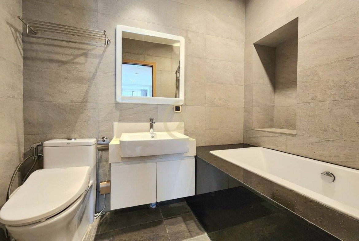LUXURIOUS ONE BEDROOM FOR RENT