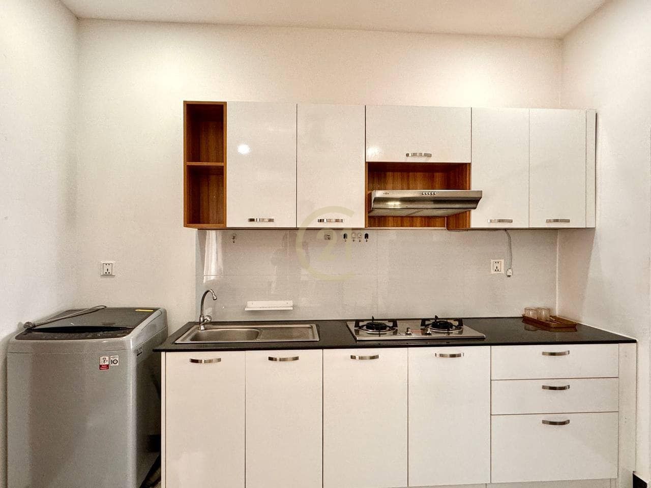 484355992_993412722925385_7872158520097474507_n WESTERN ONE BEDROOM FOR RENT
