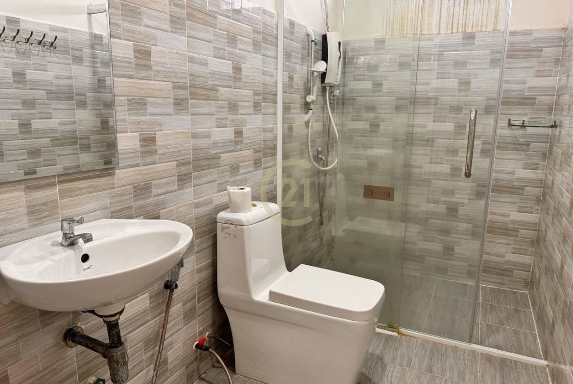 WESTERN ONE BEDROOM FOR RENT
