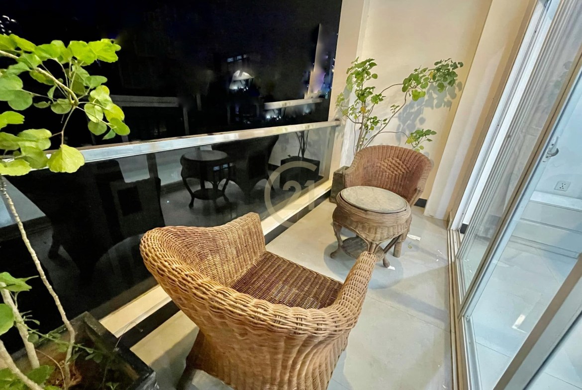 CLASSIC ONE BEDROOM FOR RENT