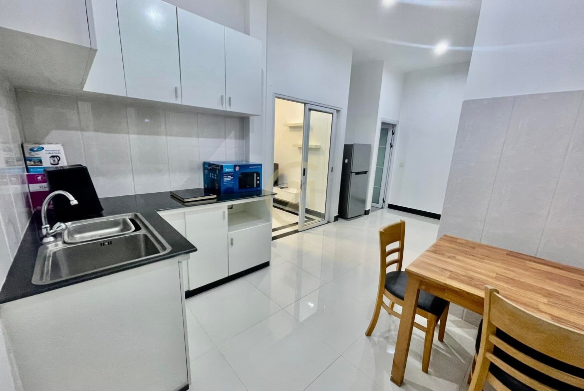 CLASSIC ONE BEDROOM FOR RENT