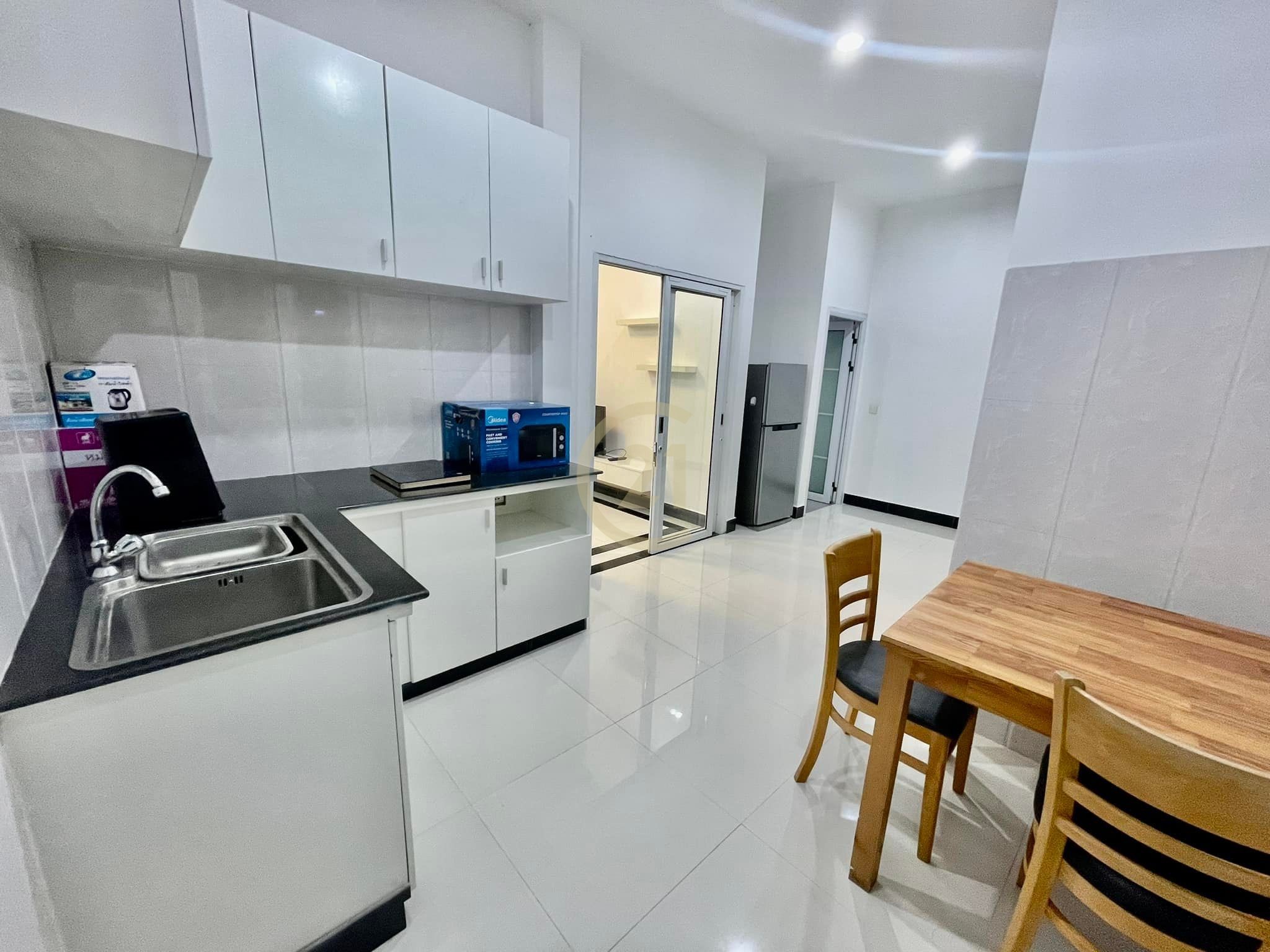 CLASSIC ONE BEDROOM FOR RENT
