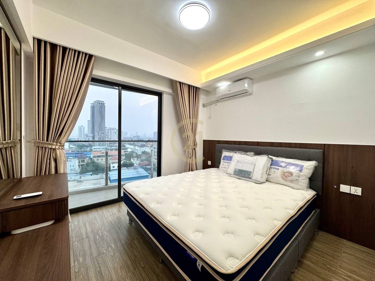 PRECIOUS THREE BEDROOM FOR REN