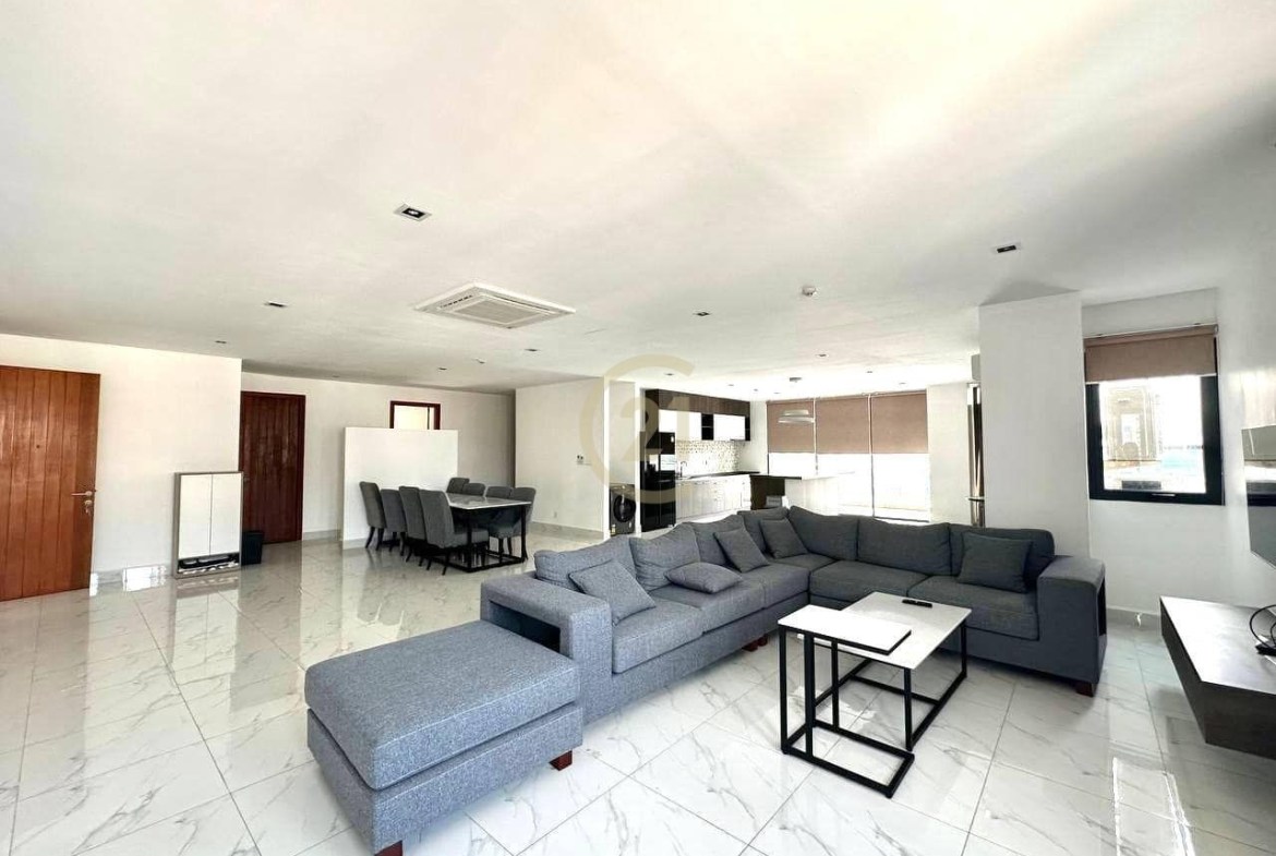 PREMIUM FOUR BEDROOM FOR RENT