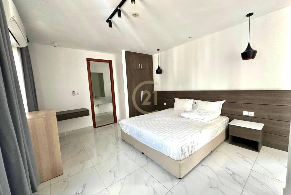 PREMIUM FOUR BEDROOM FOR RENT