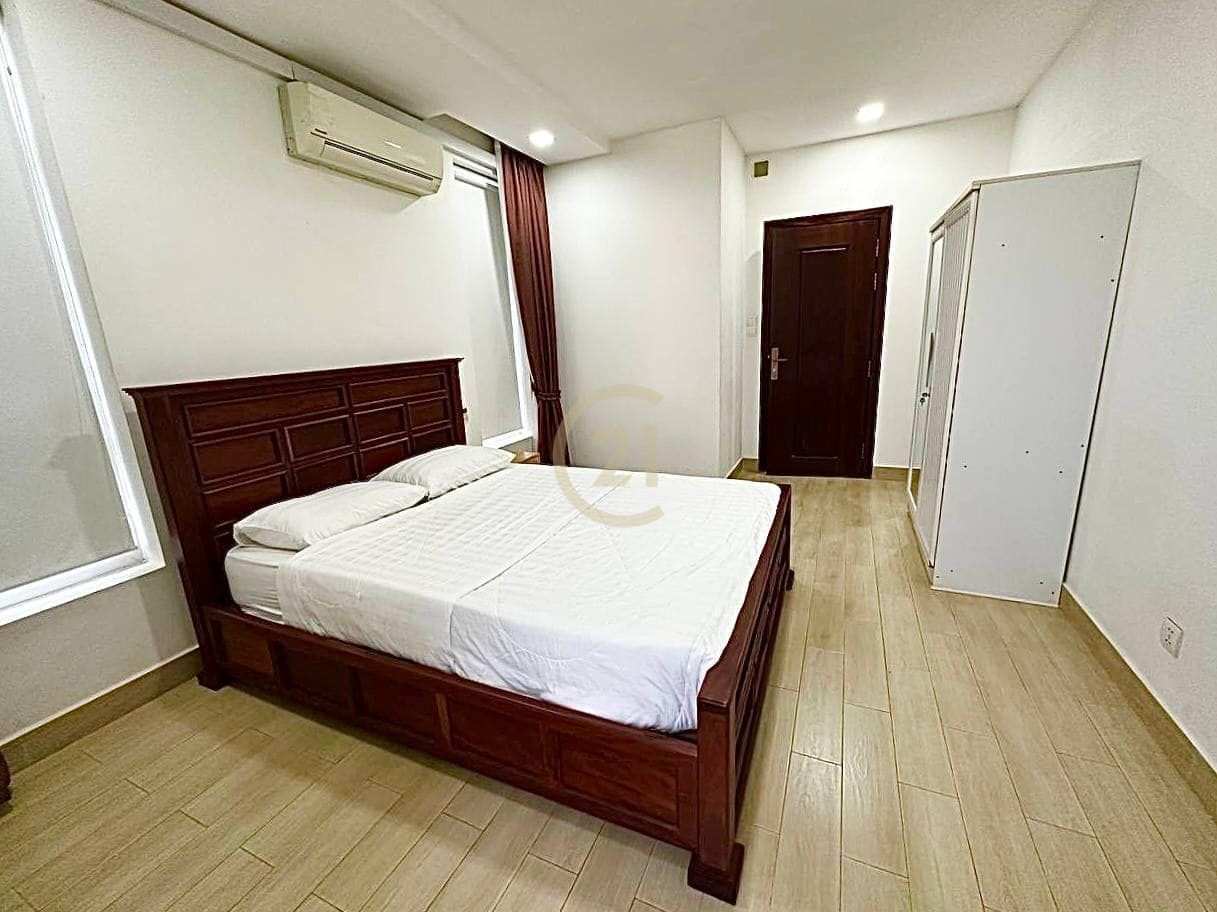 WESTERN ONE BEDROOM FOR RENT
