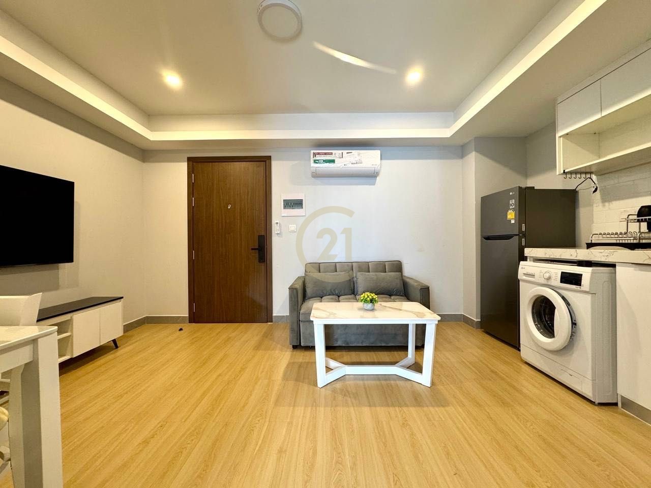 LOVELY ONE BEDROOM FOR RENT