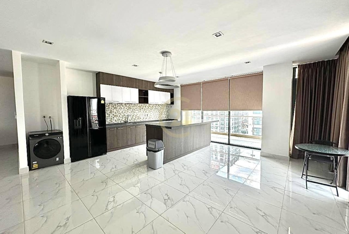 PREMIUM FOUR BEDROOM FOR RENT