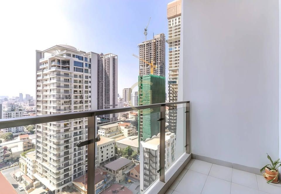Luxury One Bedroom For Rent At BKK1