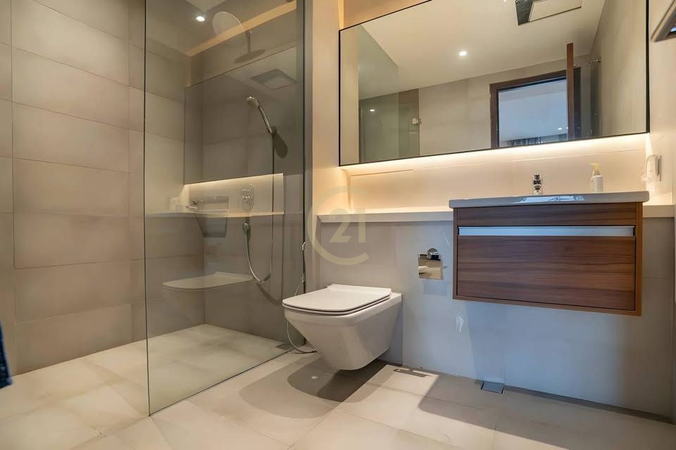 Luxury One Bedroom For Rent At BKK1
