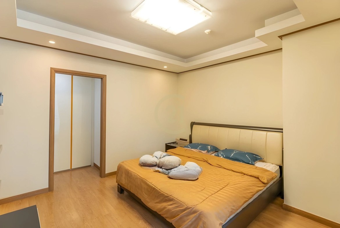 LUXURIOUS TWO BEDROOM FOR RENT
