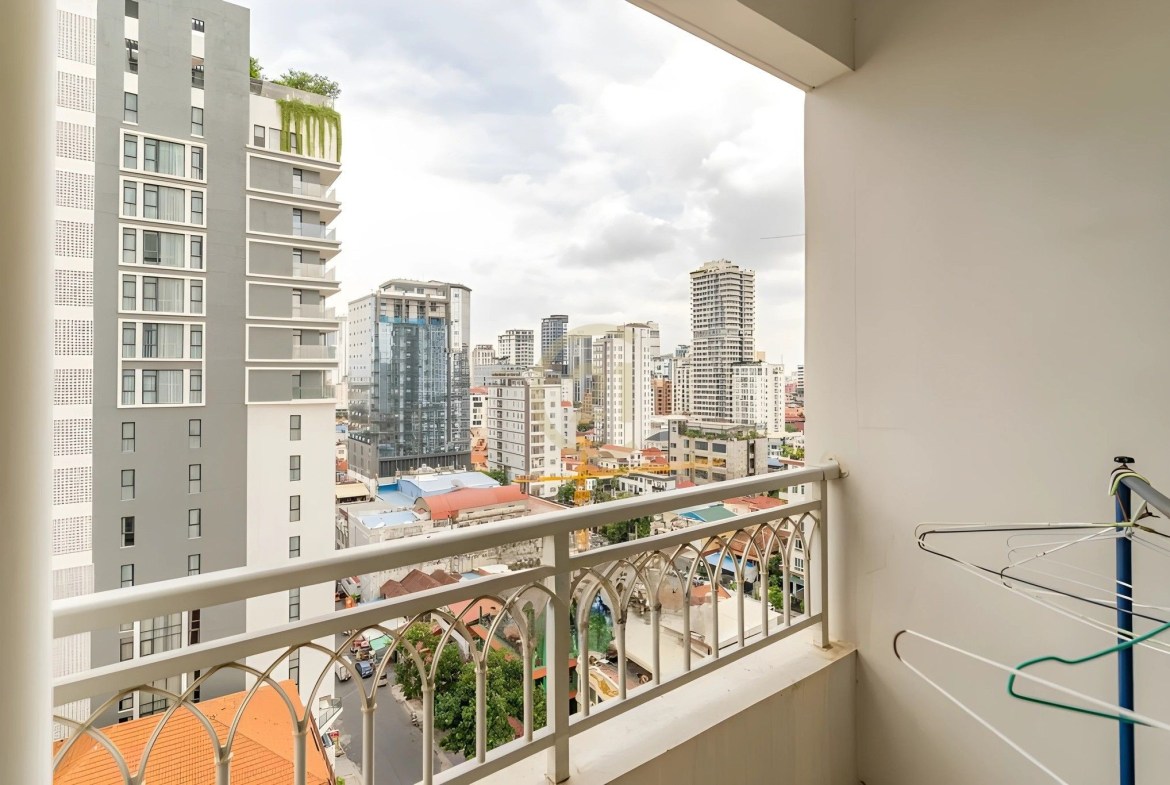 LUXURIOUS TWO BEDROOM FOR RENT