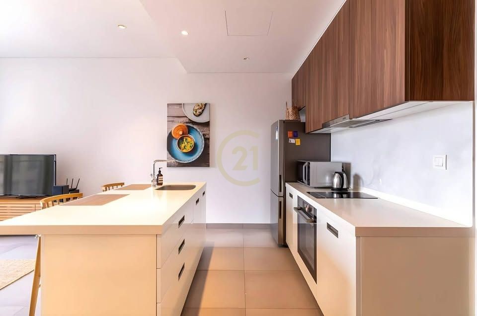 Luxury One Bedroom For Rent At BKK1