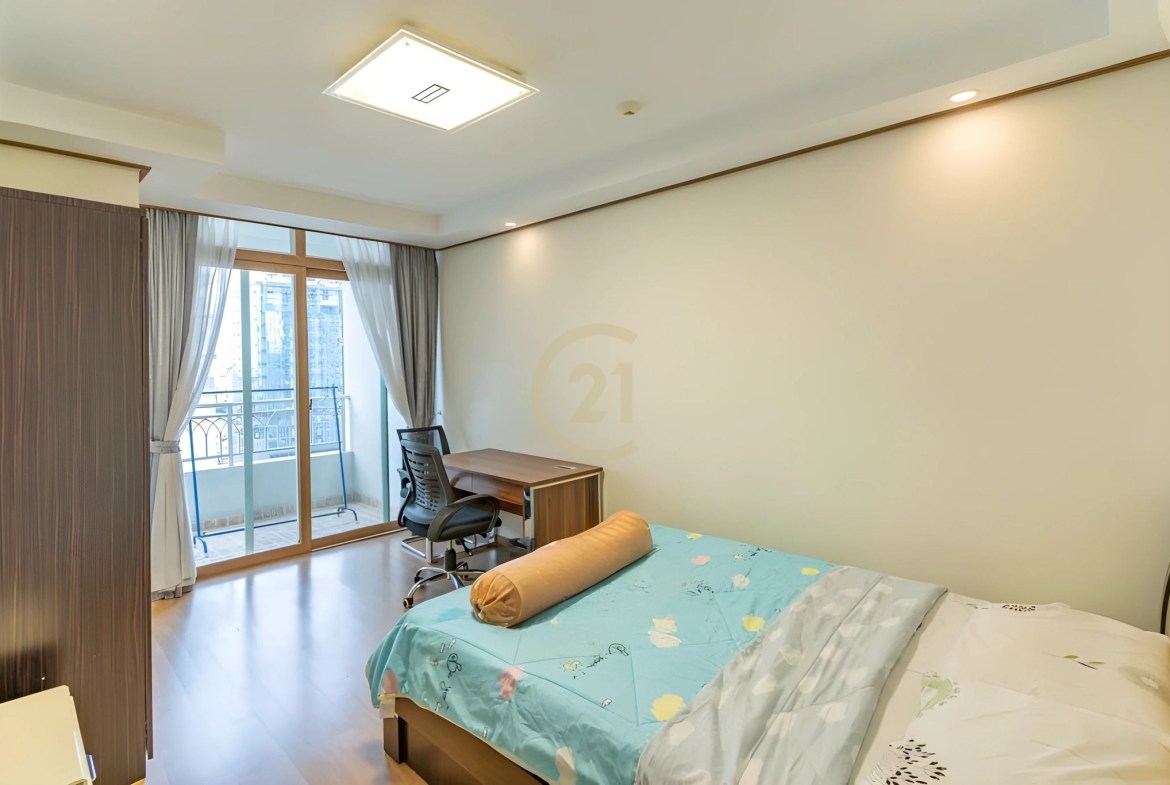 LUXURIOUS TWO BEDROOM FOR RENT