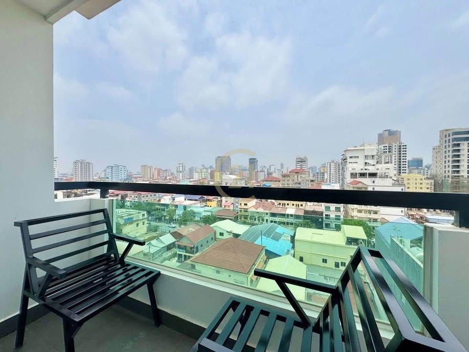 Luxury One Bedroom For Rent At BKK3