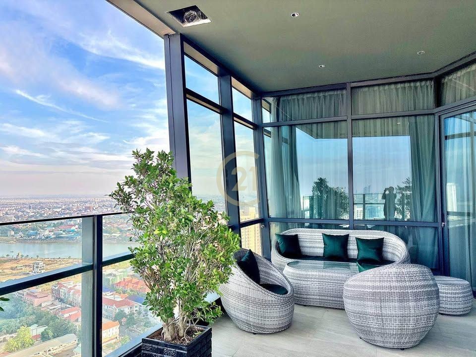 490133971_3526778957628355_8061140298842329088_n ELEGANT SKY VILLA FOR RENT