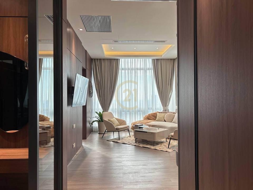 490171278_3526778674295050_5599406565817221185_n ELEGANT SKY VILLA FOR RENT