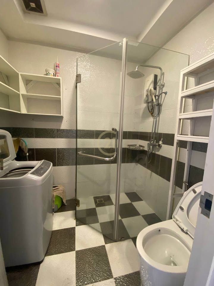 CLASSIC THREE BEDROOM FOR RENT