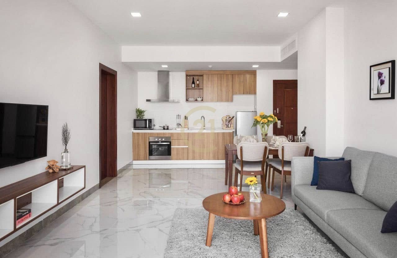 Spacious 3 Bedroom Apartment with Pool & Gym | Toul Svay Prey