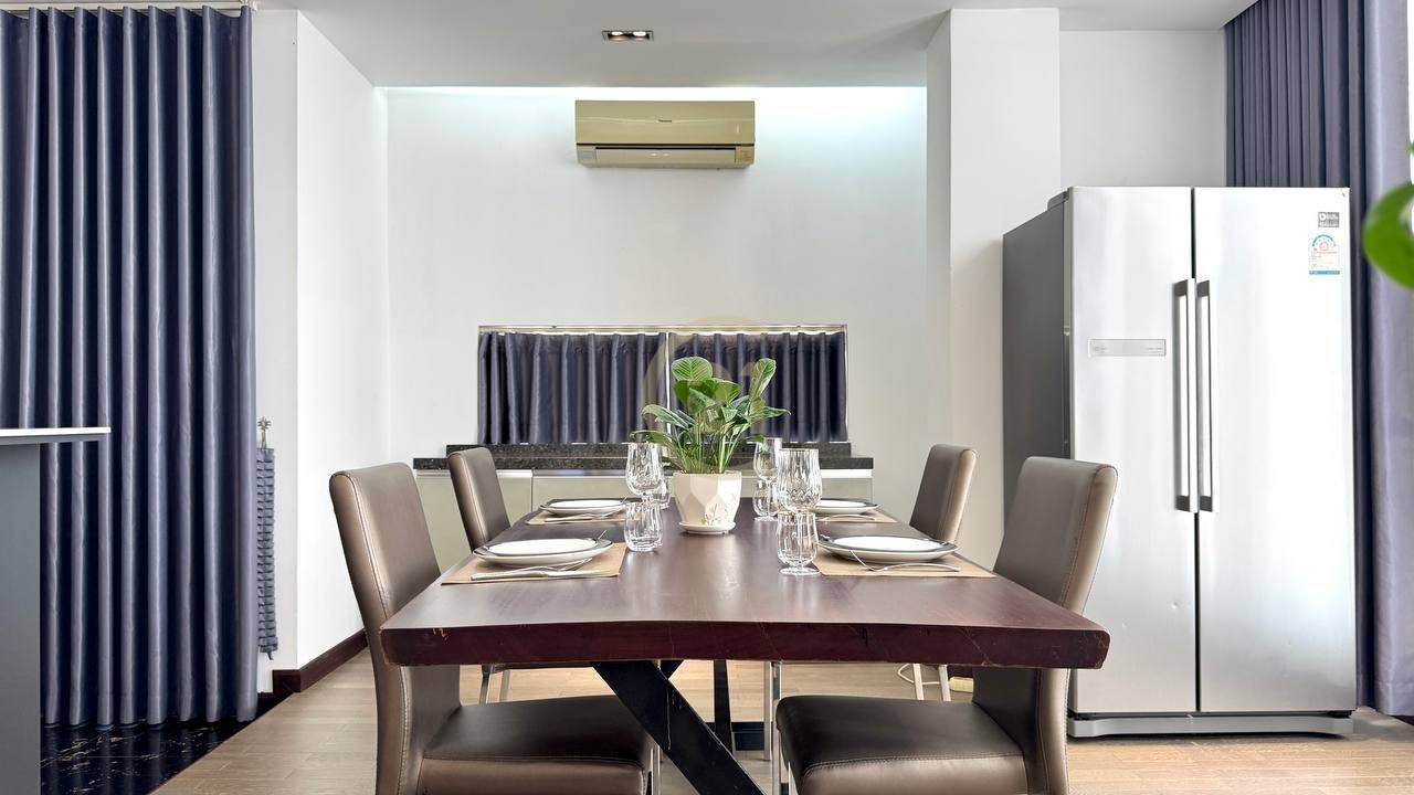 Spacious 3-BR Apartment with Premium Facilities in BKK1