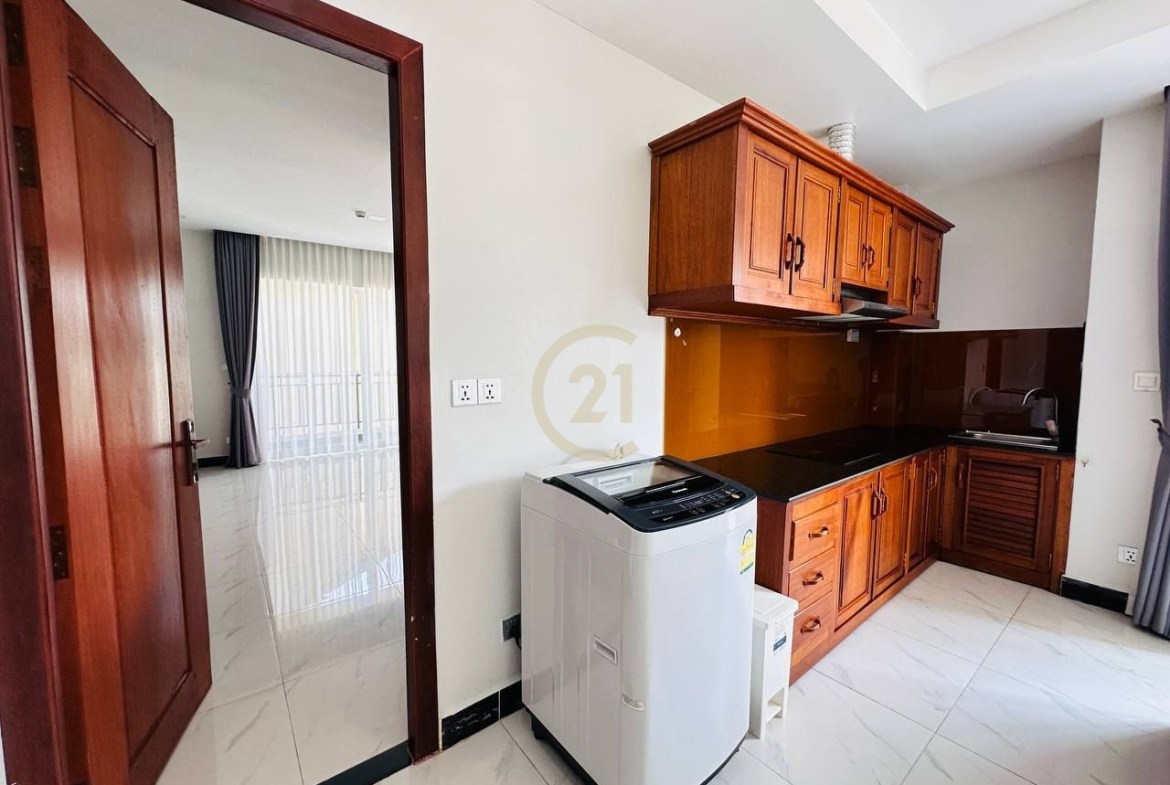 Spacious 1-Bedroom Apartment with 2 Balconies | Toul Tompoung (TTP)