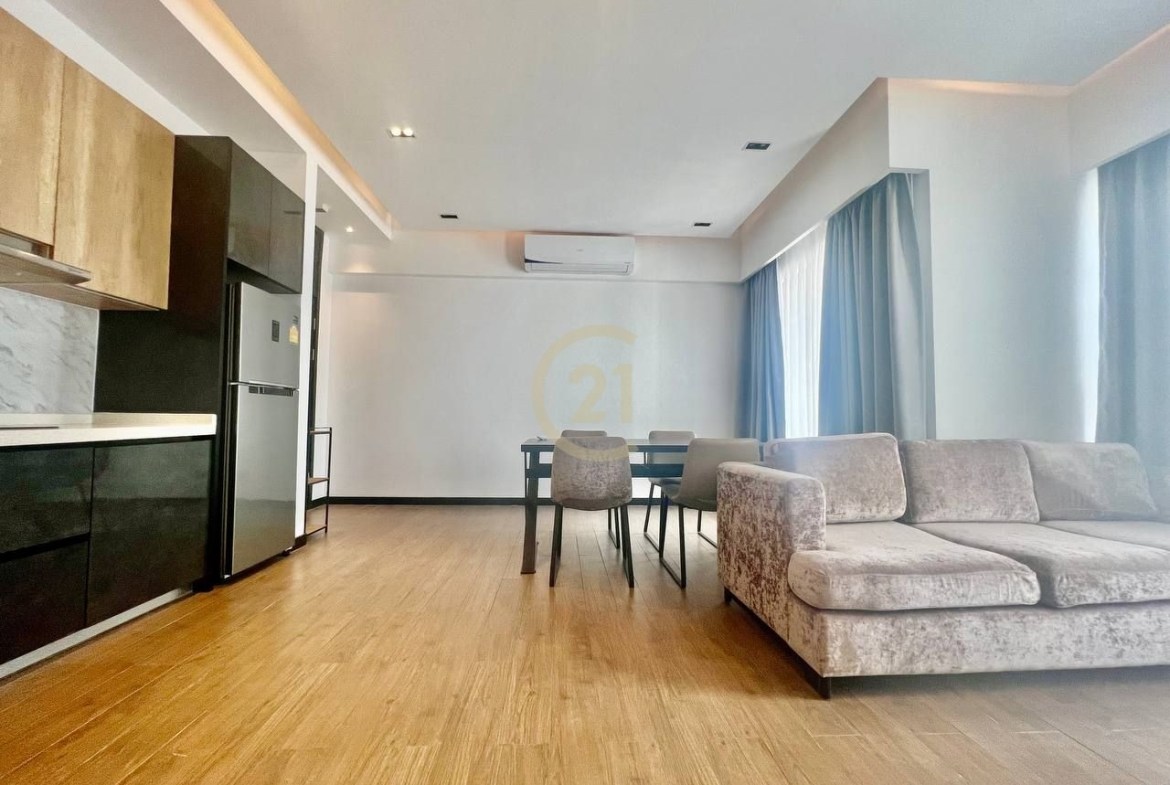 Luxury Two bedroom For Rent At Skylar