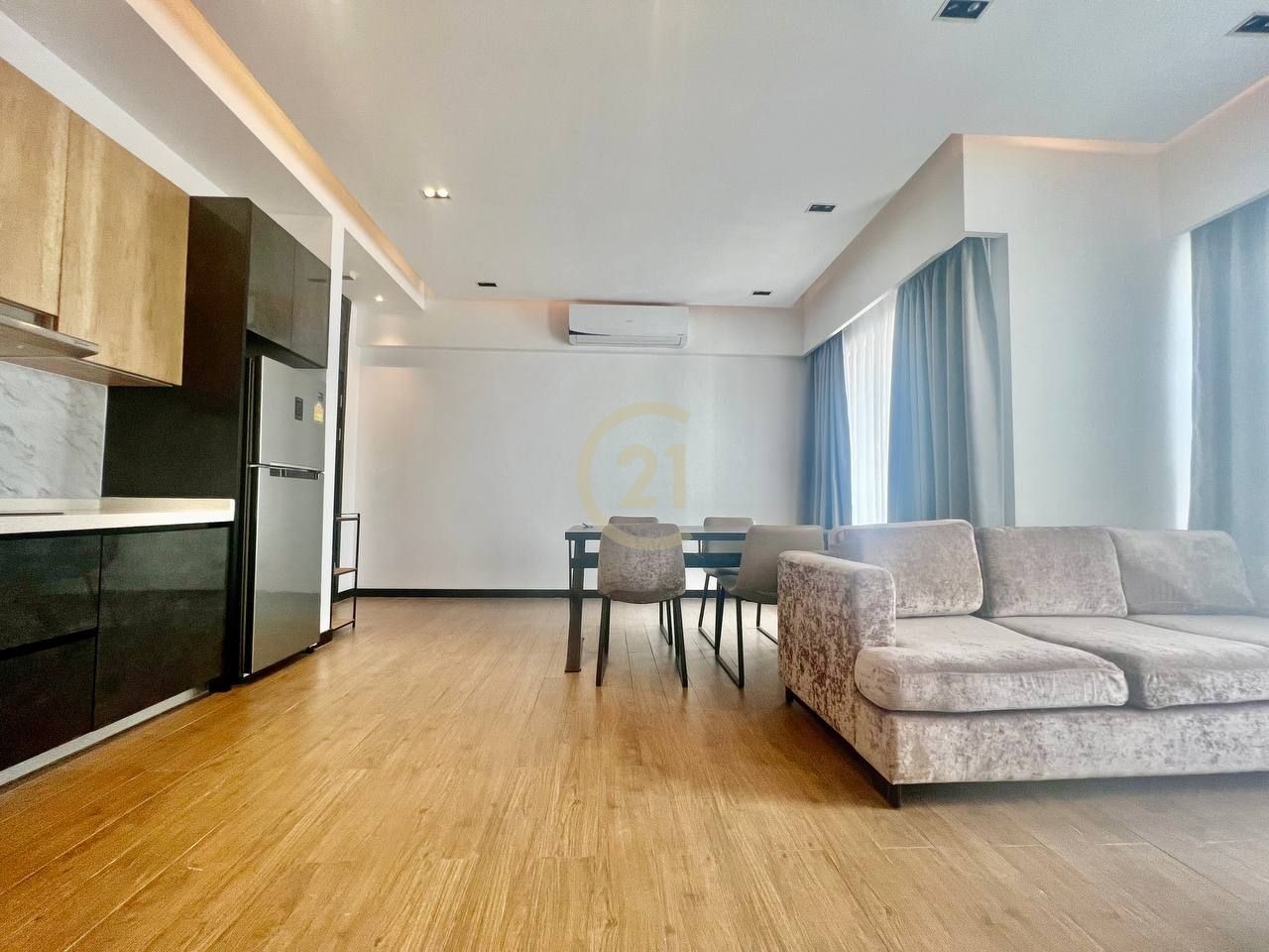 Luxury Two bedroom For Rent At Skylar