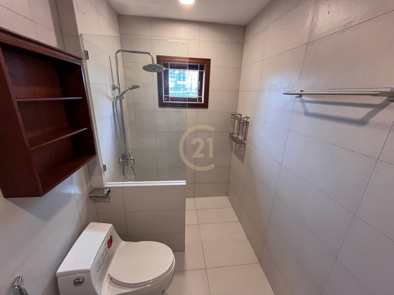 Luxury One Bedroom For Rent At BKK1