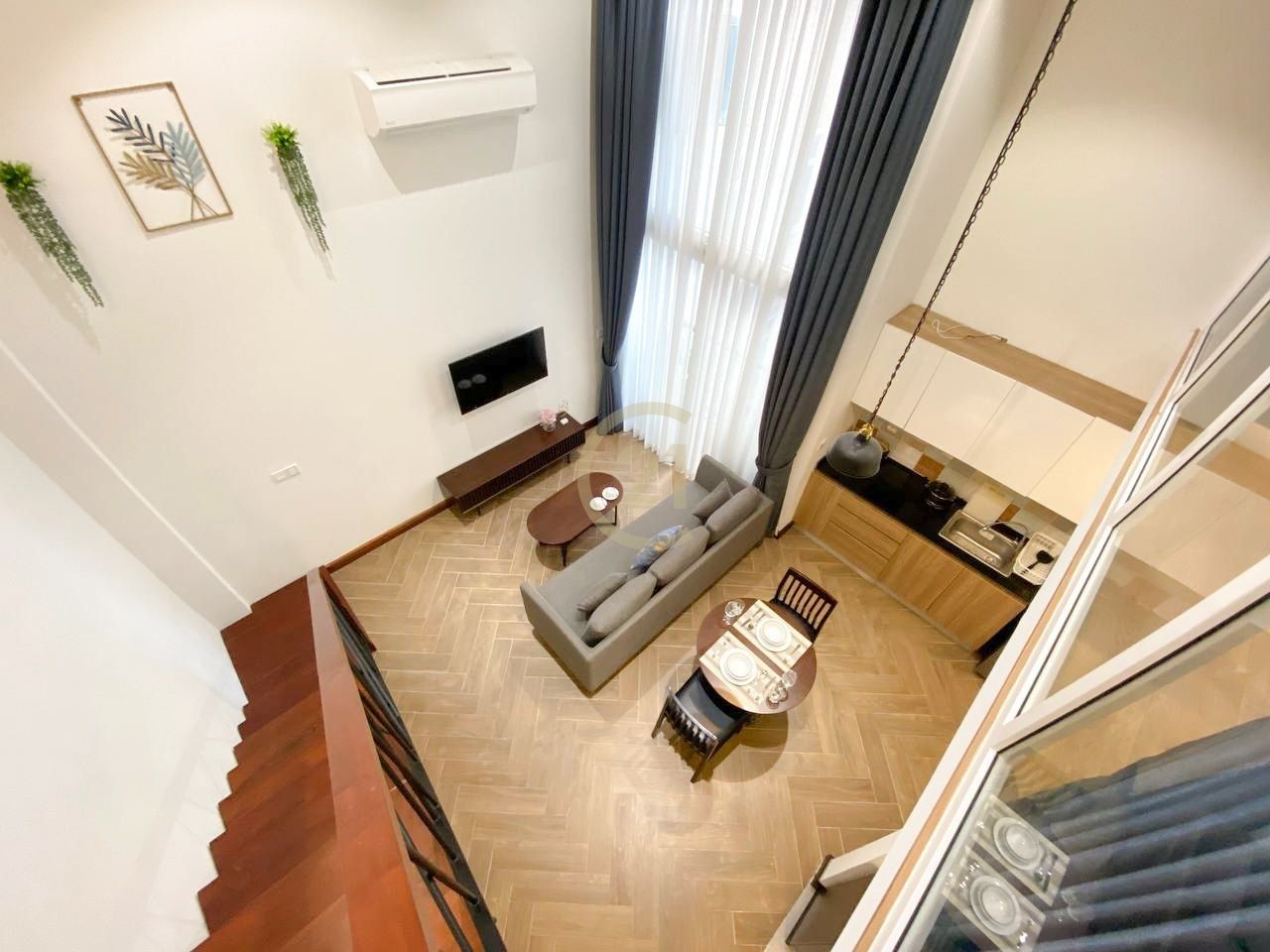 Modern Duplex 1BR with Pool & Rooftop Garden
