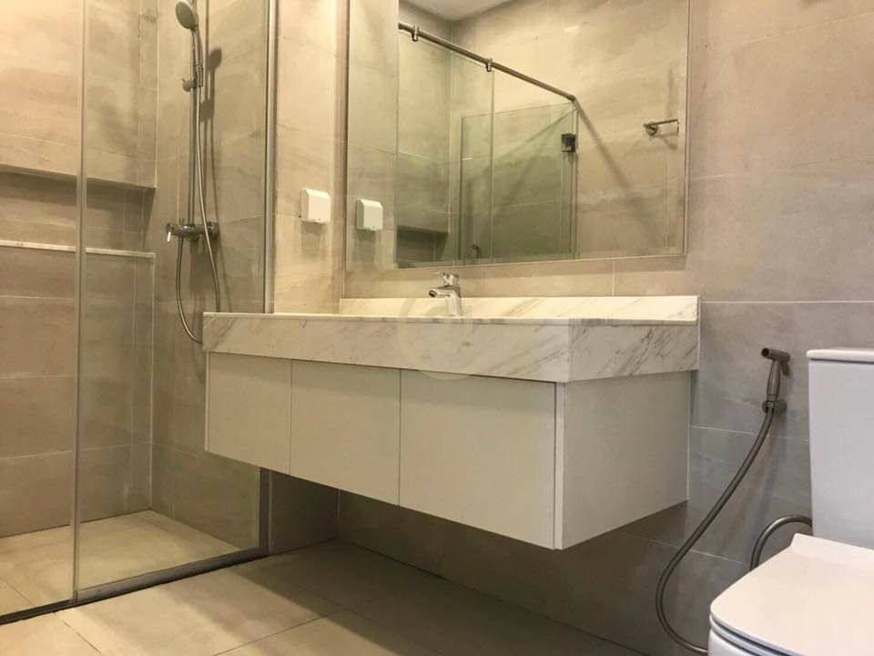 Spacious 2-Bedroom Serviced Apartment for Rent in BKK1