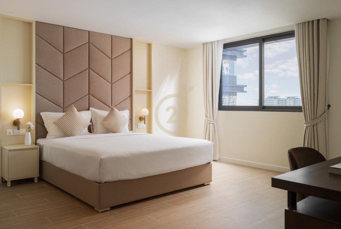 ELEGANT PENTHOUSE BEDROOM FOR RENT