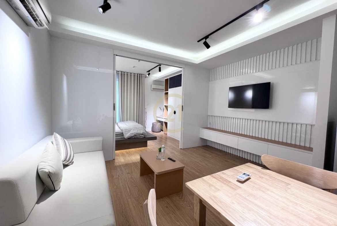 LOVELY ONE BEDROOM FOR RENT
