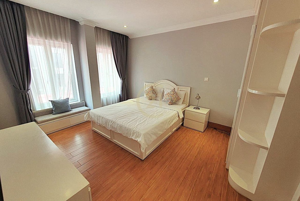 COZY ONE BEDROOM FOR RENT