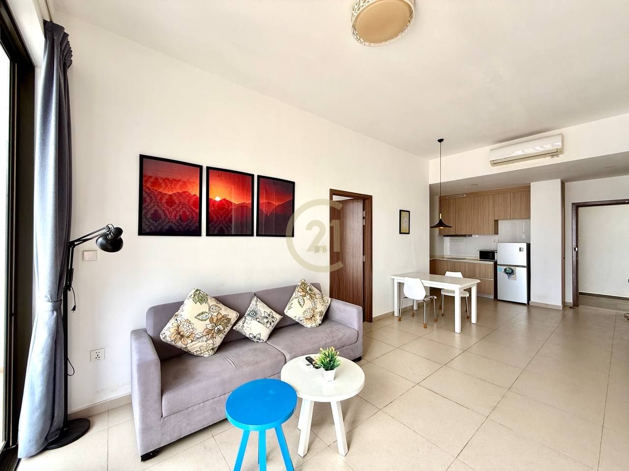 STYLISH ONE BEDROOM FOR RENT
