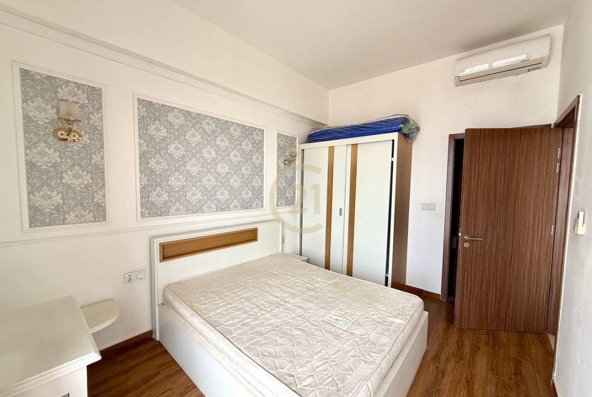 STYLISH ONE BEDROOM FOR RENT