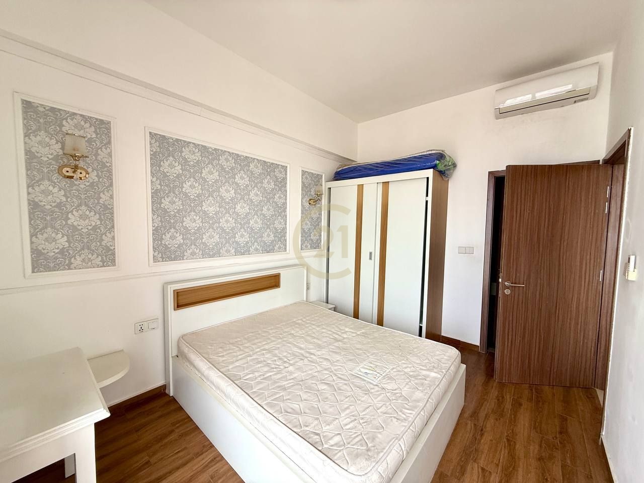 STYLISH ONE BEDROOM FOR RENT
