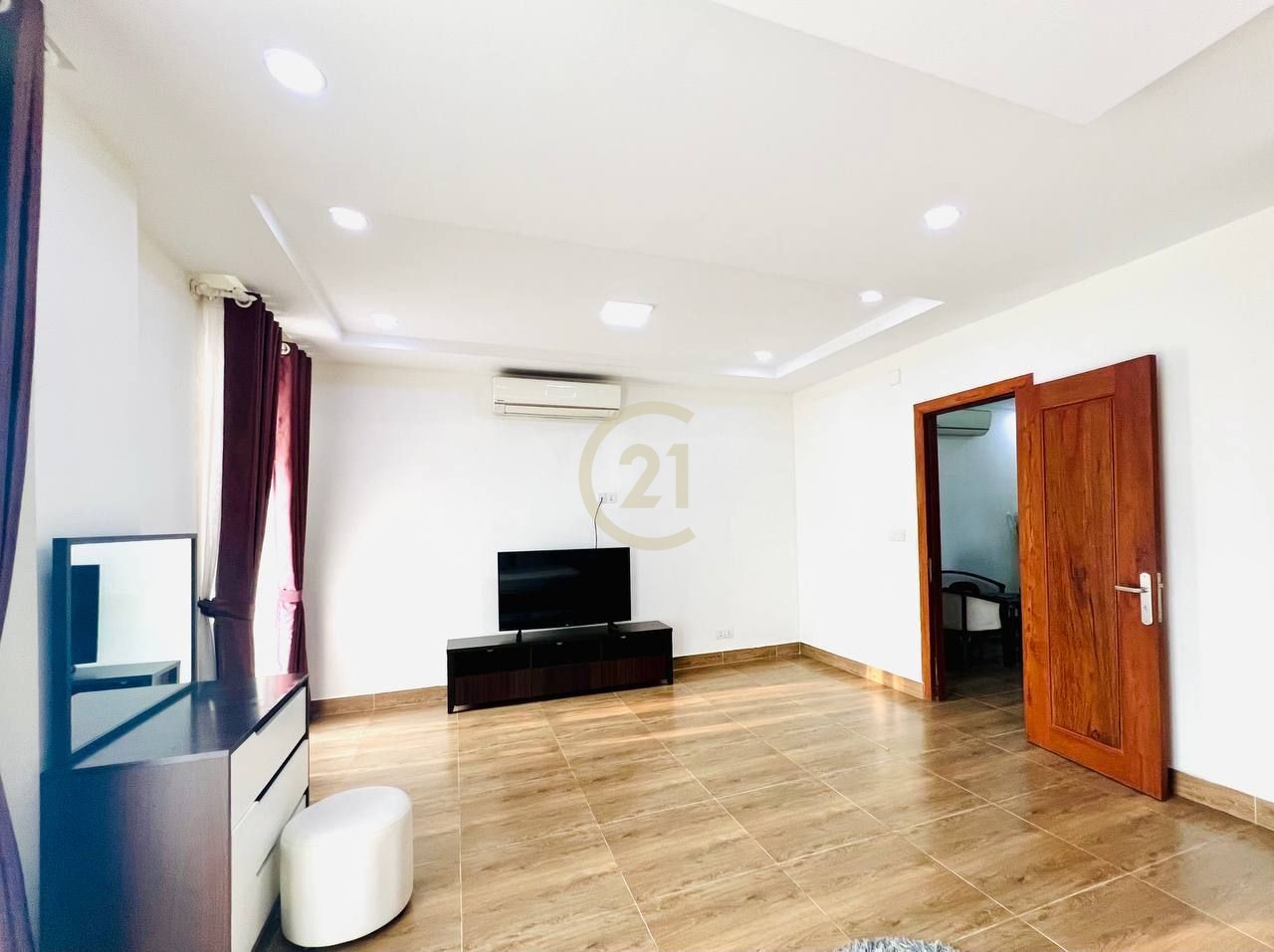 CLASSIC ONE BEDROOM FOR RENT