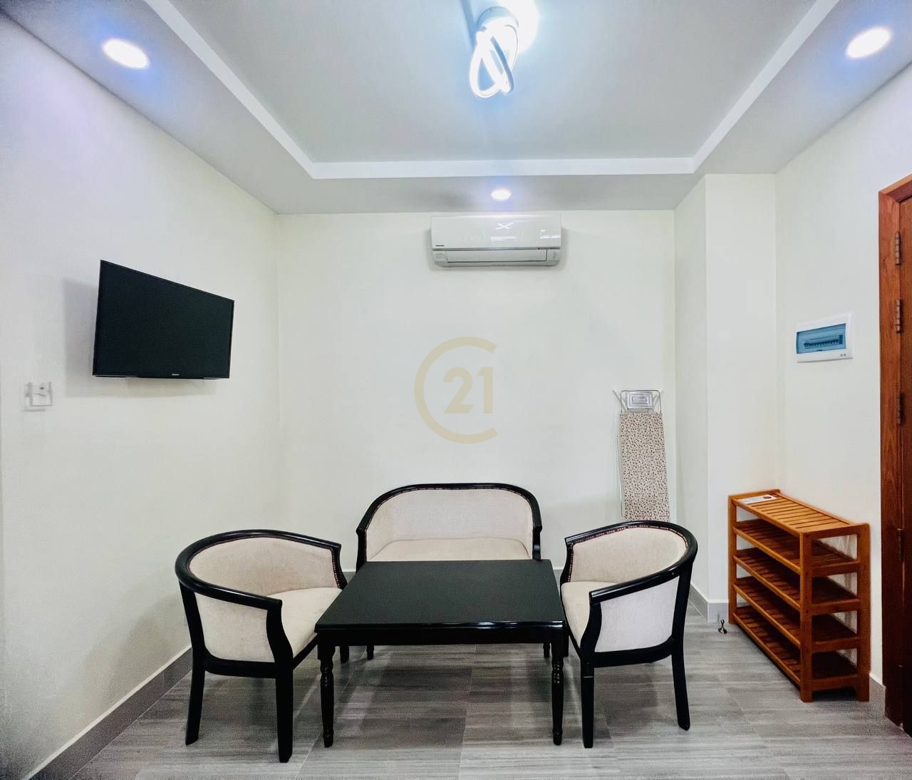 CLASSIC ONE BEDROOM FOR RENT