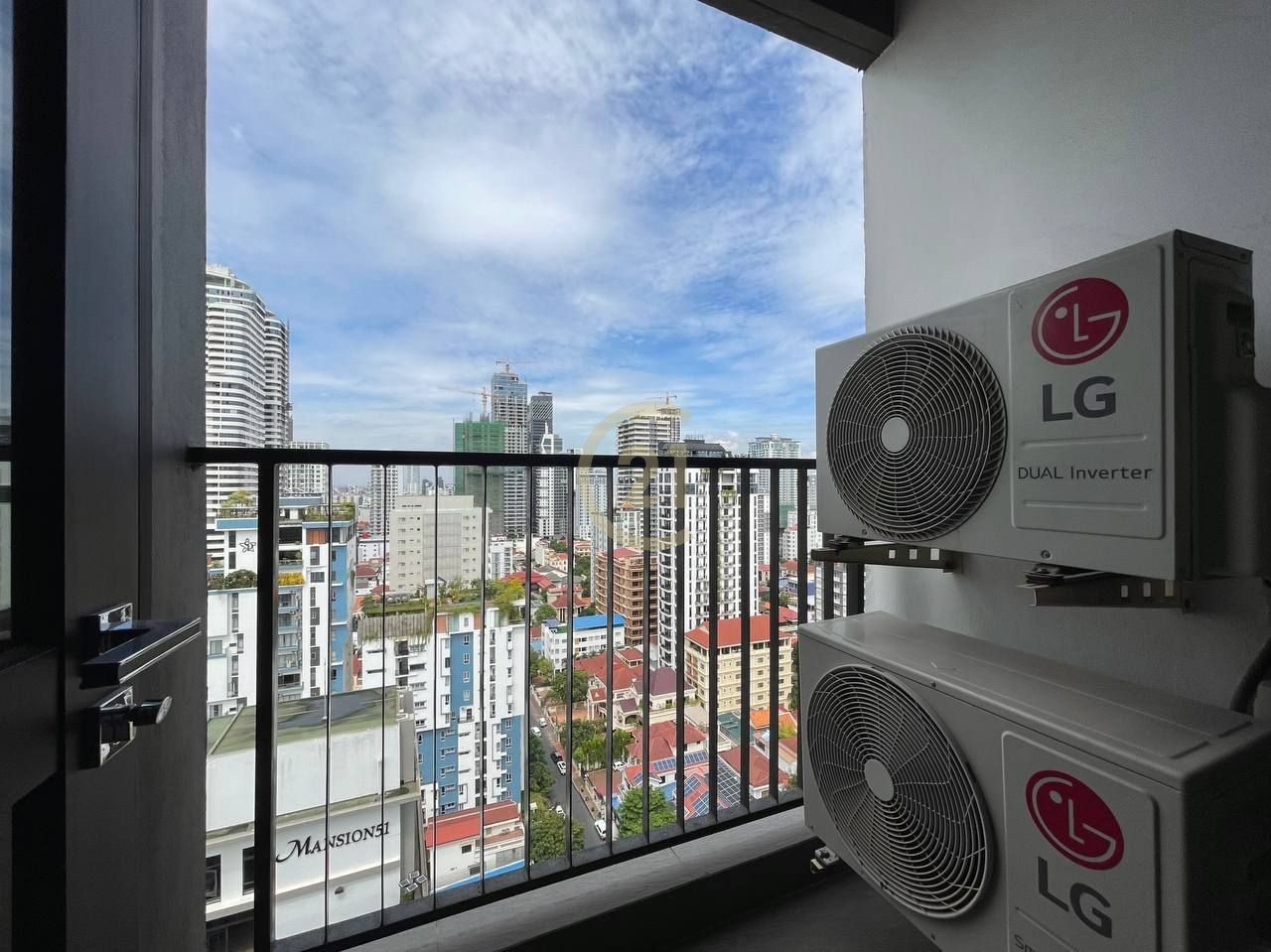 JAPANESE ONE BEDROOM FOR RENT